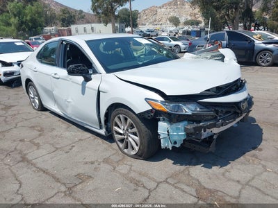 TOYOTA CAMRY 2024