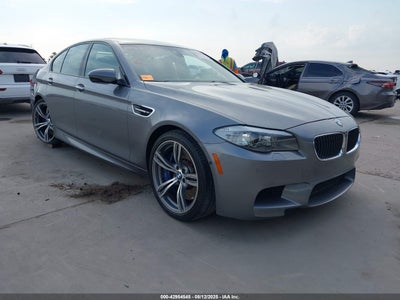 BMW M5 2013