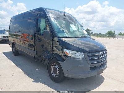 MERCEDES-BENZ SPRINTER 2500 2021
