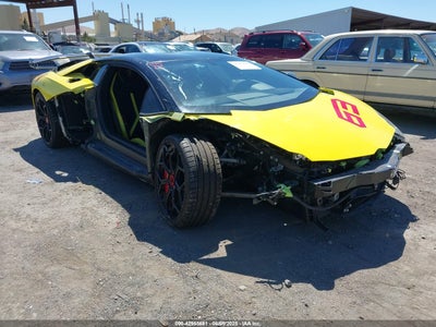 LAMBORGHINI AVENTADOR SVJ 2019