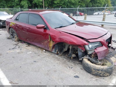 CHRYSLER 300 2019