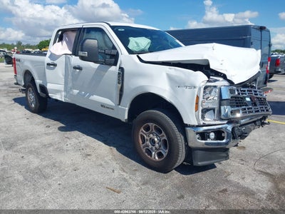 FORD F-250 2025
