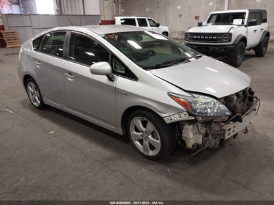 TOYOTA PRIUS 2011