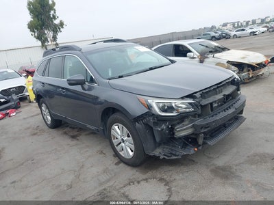 SUBARU OUTBACK 2019