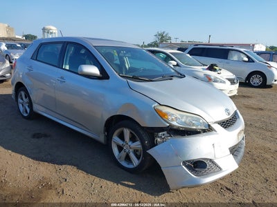 TOYOTA MATRIX 2010