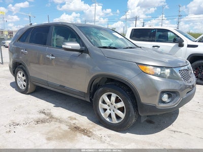 KIA SORENTO 2011