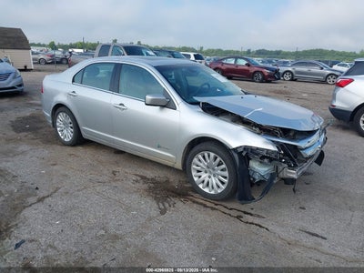 FORD FUSION HYBRID 2011