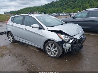 HYUNDAI ACCENT 2013