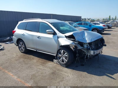 NISSAN PATHFINDER 2017