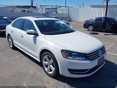 VOLKSWAGEN PASSAT 2013