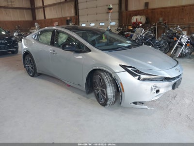 TOYOTA PRIUS 2024