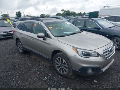 SUBARU OUTBACK 2015