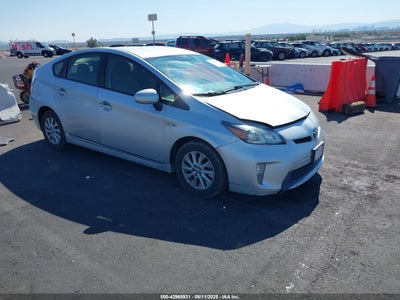 TOYOTA PRIUS PLUG-IN 2014