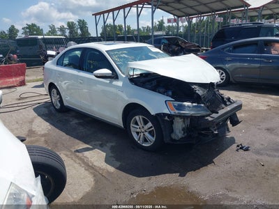 VOLKSWAGEN JETTA HYBRID 2013