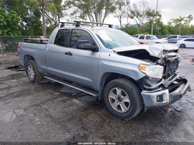 TOYOTA TUNDRA 2015