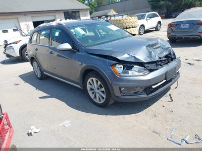 VOLKSWAGEN GOLF ALLTRACK 2017