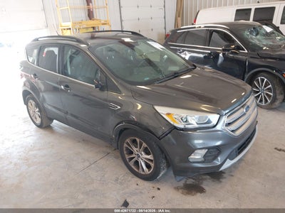FORD ESCAPE 2017