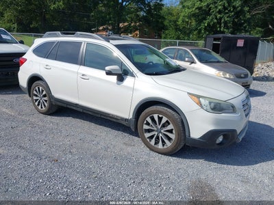 SUBARU OUTBACK 2015