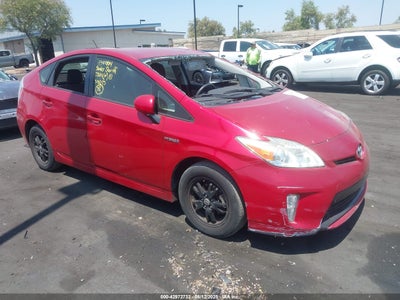 TOYOTA PRIUS 2014