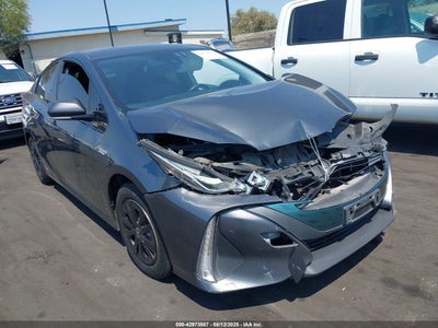 TOYOTA PRIUS PRIME 2018