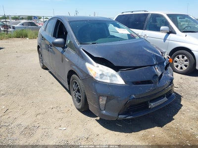 TOYOTA PRIUS 2012
