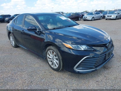 TOYOTA CAMRY 2022