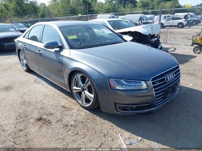 AUDI A8 2015