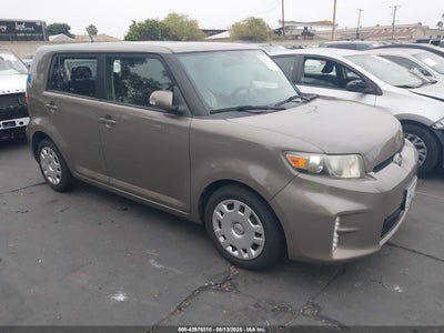 SCION XB 2014