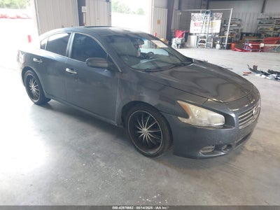 NISSAN MAXIMA 2009