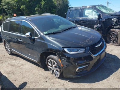 CHRYSLER PACIFICA HYBRID 2023