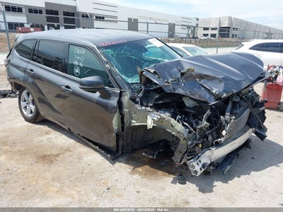 TOYOTA HIGHLANDER 2022