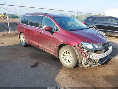 CHRYSLER VOYAGER 2021
