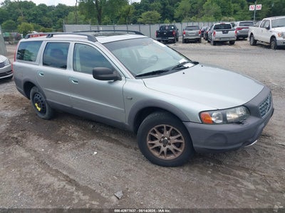 VOLVO XC70 2004