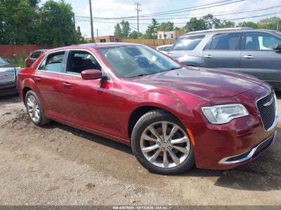 CHRYSLER 300 2016