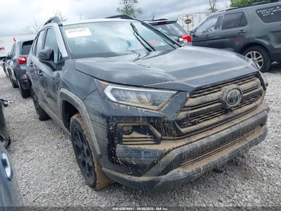 TOYOTA RAV4 2021