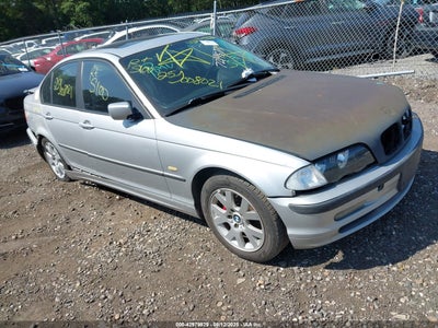 BMW 323I 2000