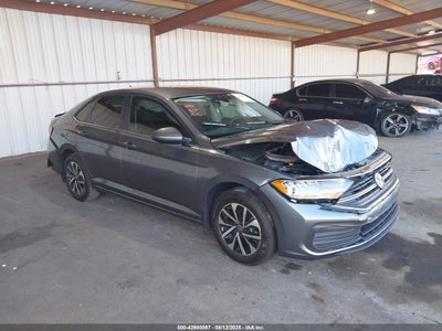 VOLKSWAGEN JETTA 2024