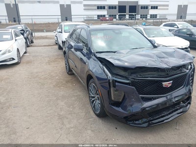 CADILLAC XT4 2024