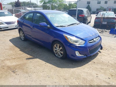 HYUNDAI ACCENT 2012
