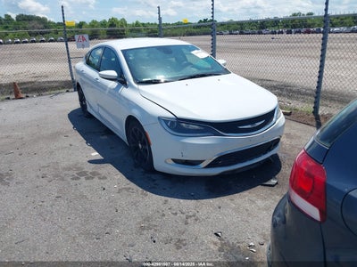 CHRYSLER 200 2015