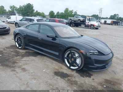 PORSCHE TAYCAN 2020