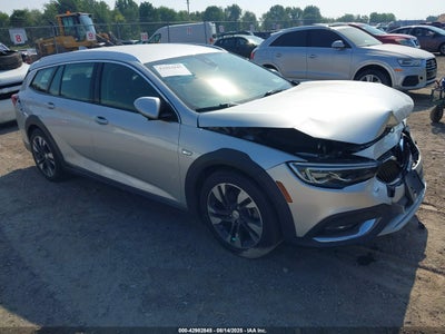 BUICK REGAL TOURX 2018