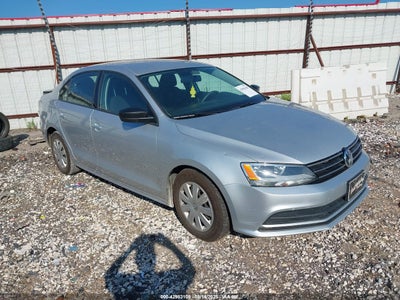 VOLKSWAGEN JETTA 2016