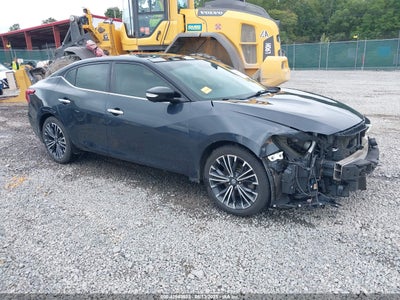 NISSAN MAXIMA 2017