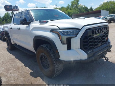 TOYOTA TUNDRA HYBRID 2023