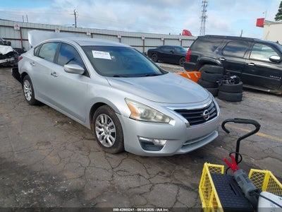 NISSAN ALTIMA 2015