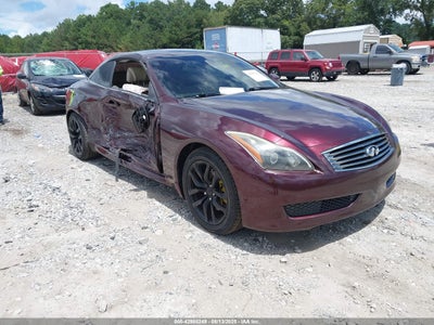 INFINITI G37 2010