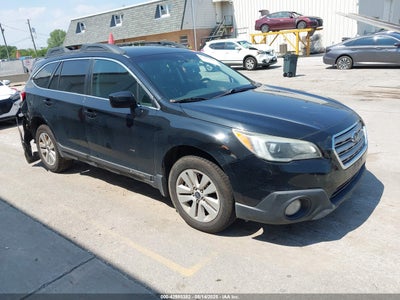 SUBARU OUTBACK 2015