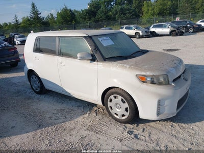 SCION XB 2014