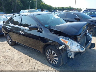 NISSAN VERSA 2017